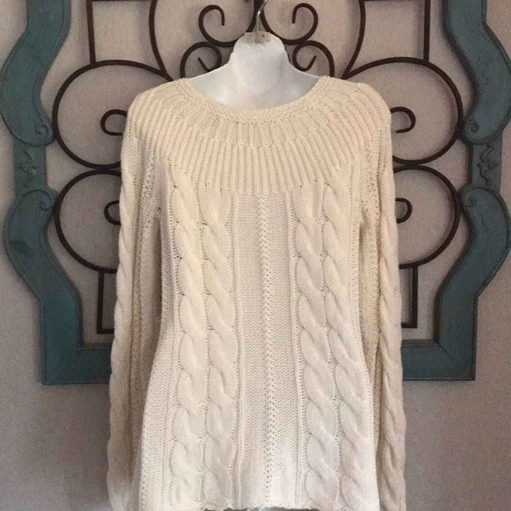 Cable Knit Sweater - Picture 4 of 4
